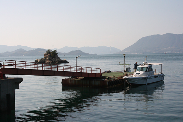 無人島に渡る